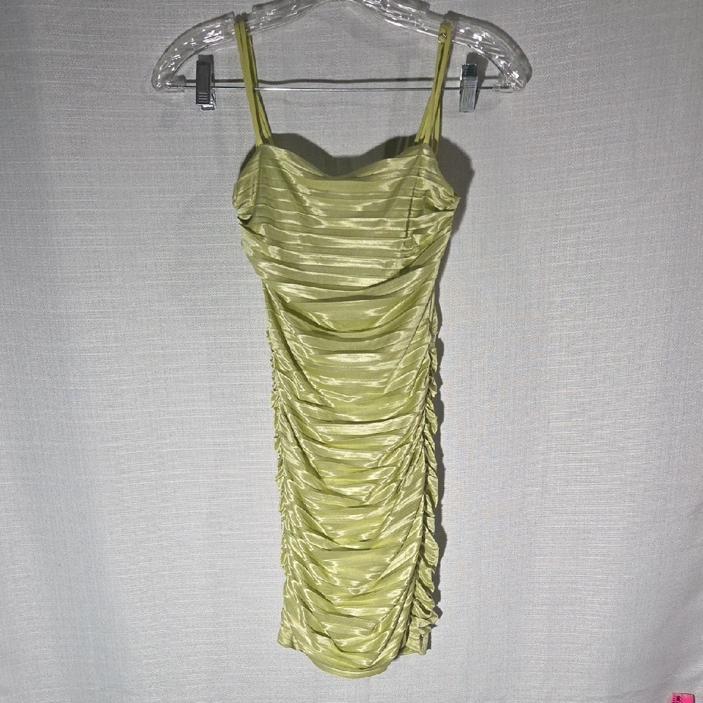 Lucy in the Sky Ruched Lime Neon Yellow Green Mini Dress Size Small
